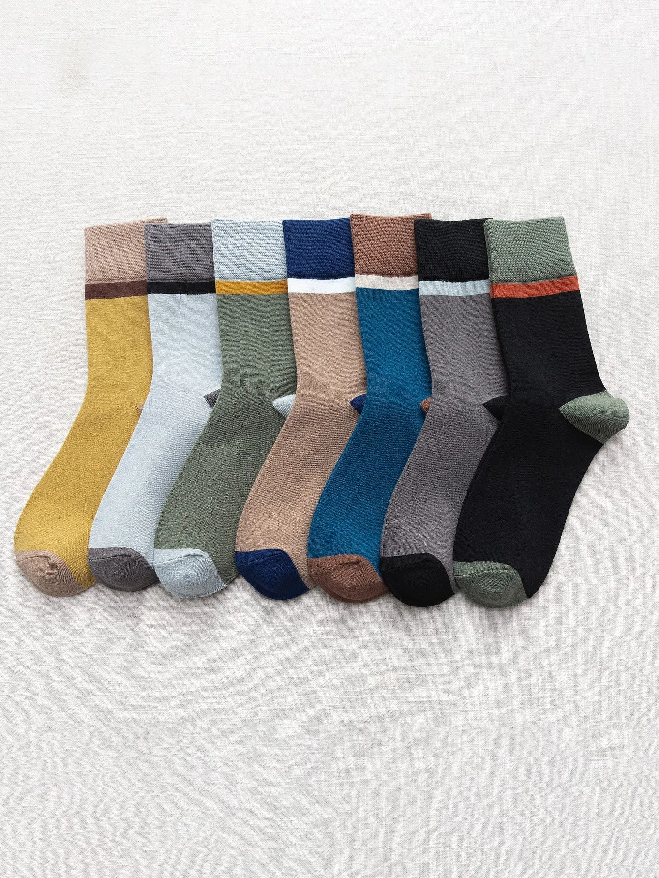 7pairs Men Colorblock Crew Socks