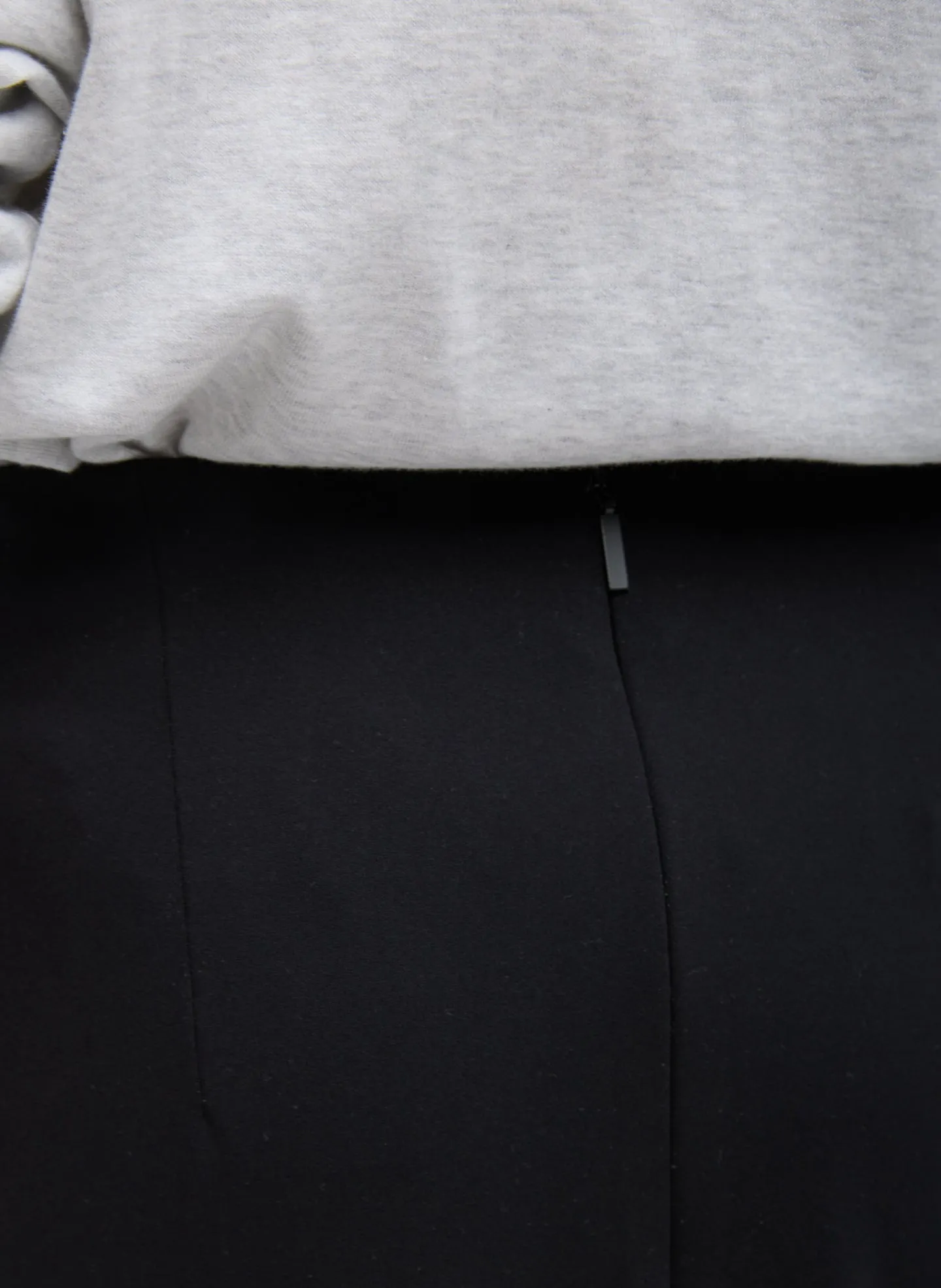 Compact Ultra Stretch Knit Pencil Skirt