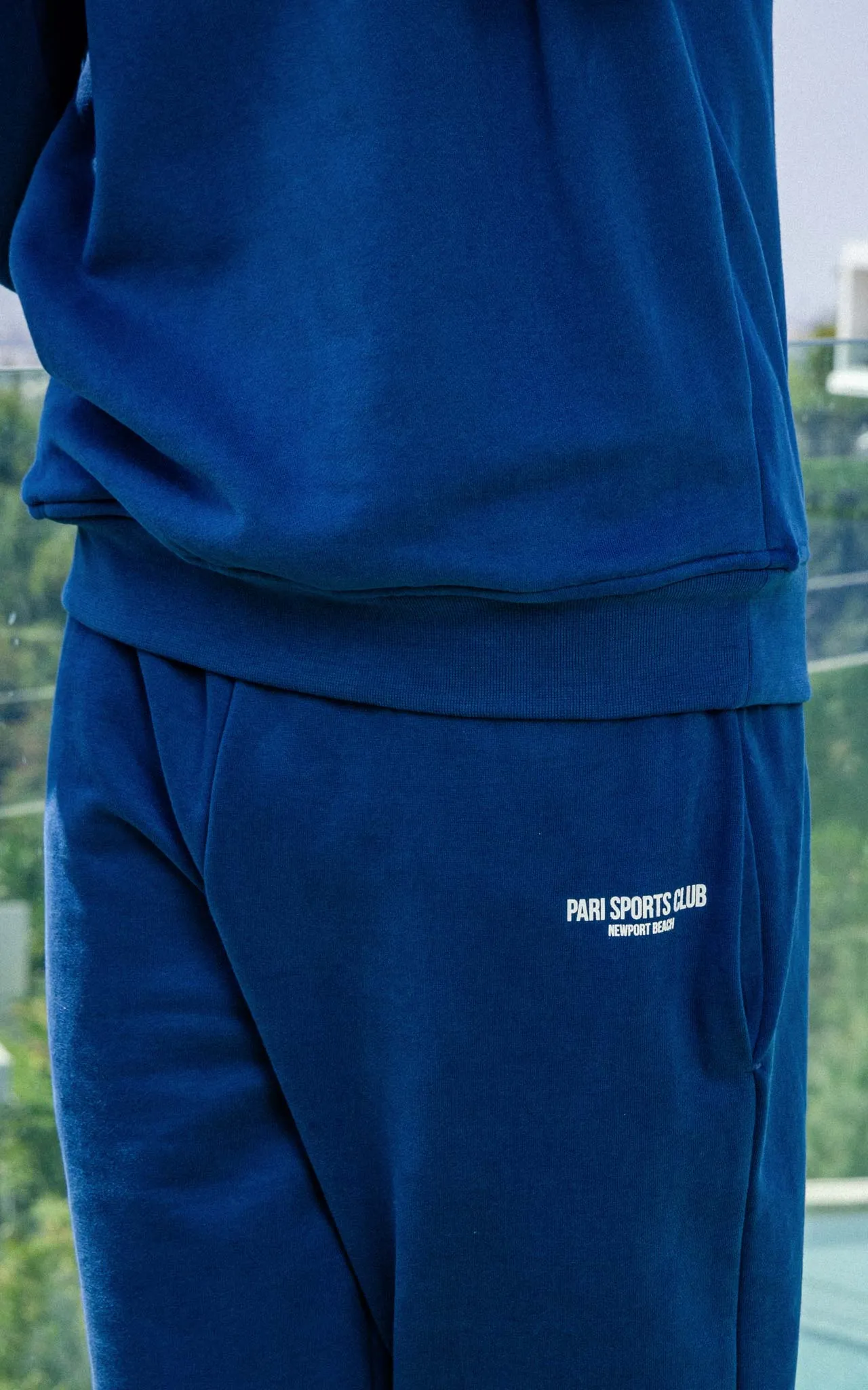 NAVY SPORTS CLUB SWEATPANTS