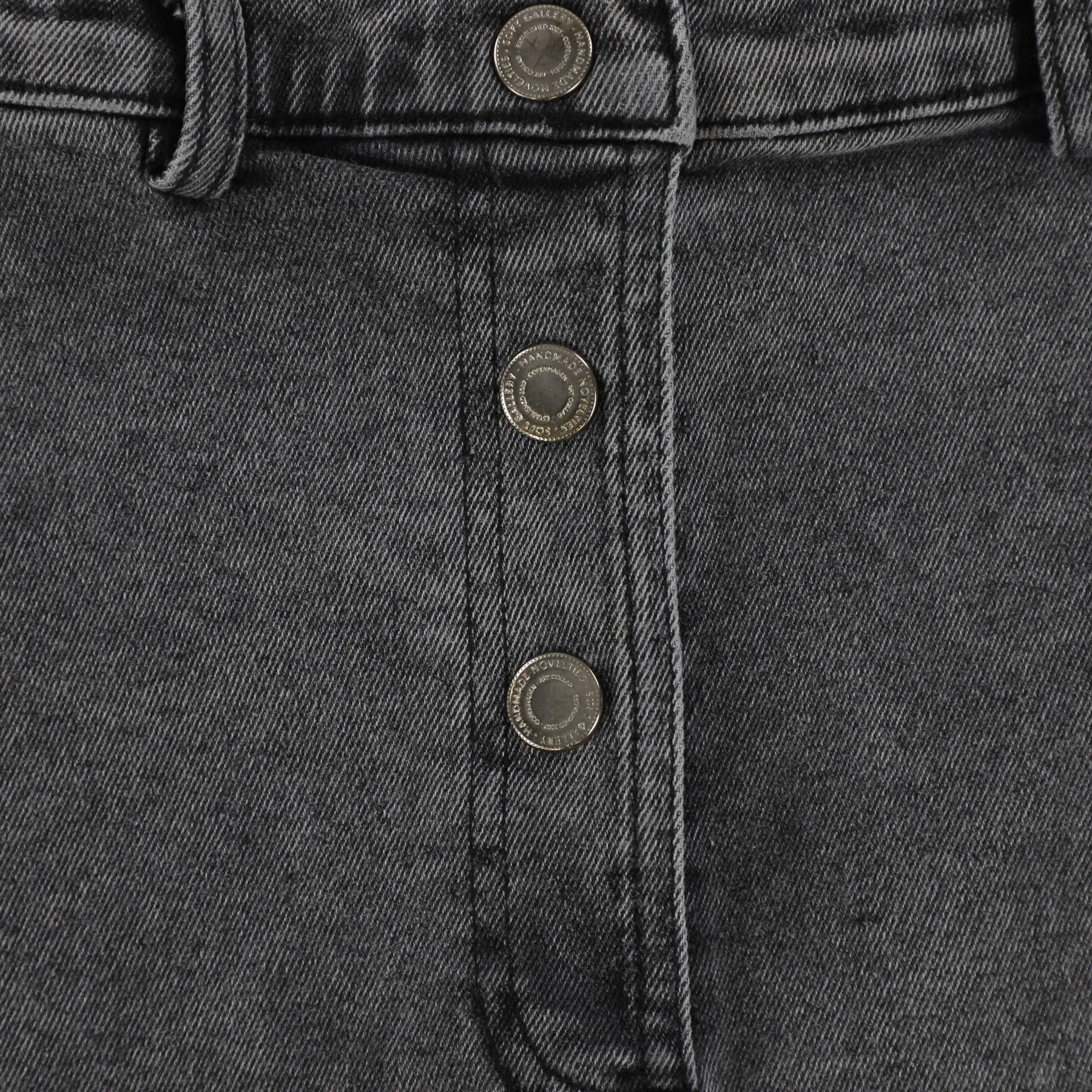 SOFT GALLERY BLACK DENIM WASH PENCIL SKIRT